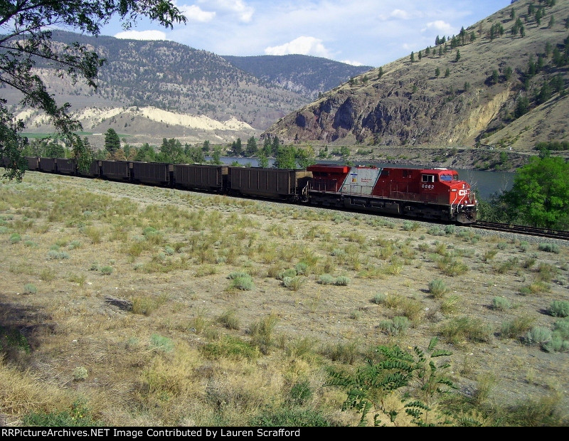 CP 8862 Westbound 